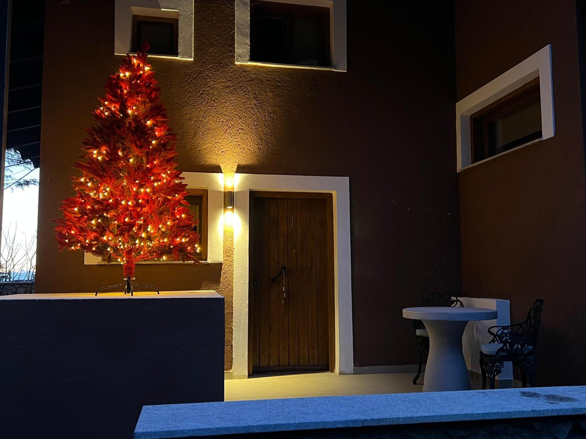 Mz Reindeer Otel Kalívia Dış mekan fotoğraf
