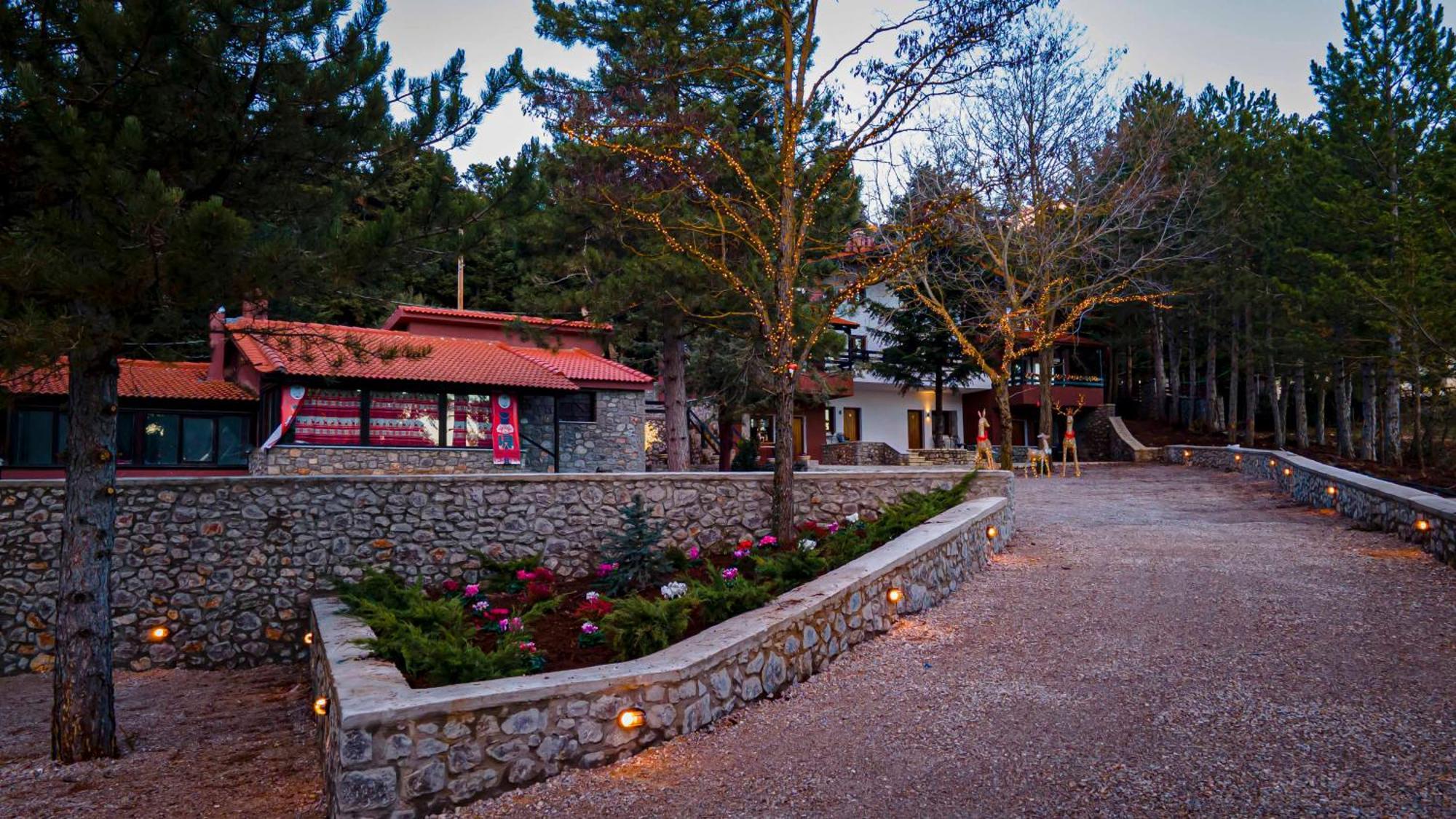 Mz Reindeer Otel Kalívia Dış mekan fotoğraf